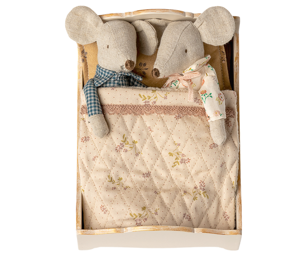 Cama de madera para ratoncitos - blanca