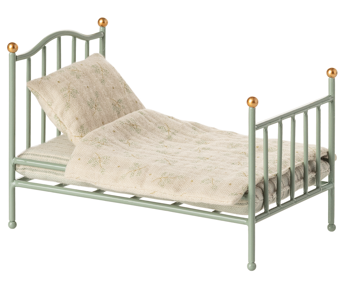 Cama de metal vintage para ratones - menta