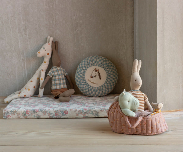 Conejito brown camisa y pantalón talla 3 (rabbit, 49cm)