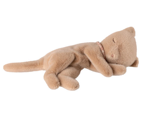Gatito de peluche dormido - crema melocotón