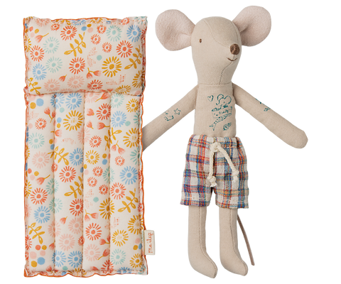 Ratoncito papá con colchoneta - colección playa