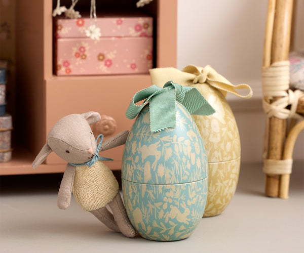 Huevo de pascua pequeño con corderito - rosa empolvado