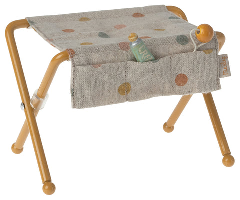 Cambiador metal para ratoncito baby - ocre topos