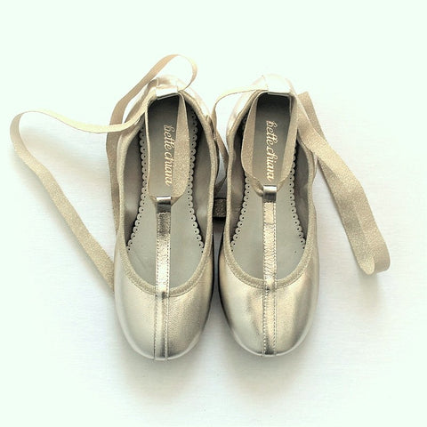 Bailarina isadora cintas  - napa metalizada plata - Miss Coppelia