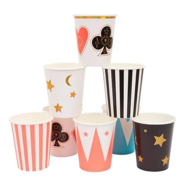 Making Magic - 8 vasos
