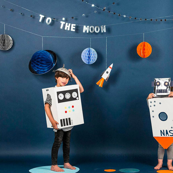 To the moon - guirnalda - Miss Coppelia